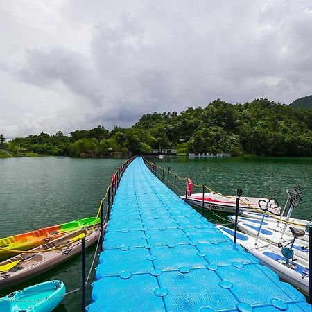 Roxy Tasik Biru Resort City Bau Buitenkant foto