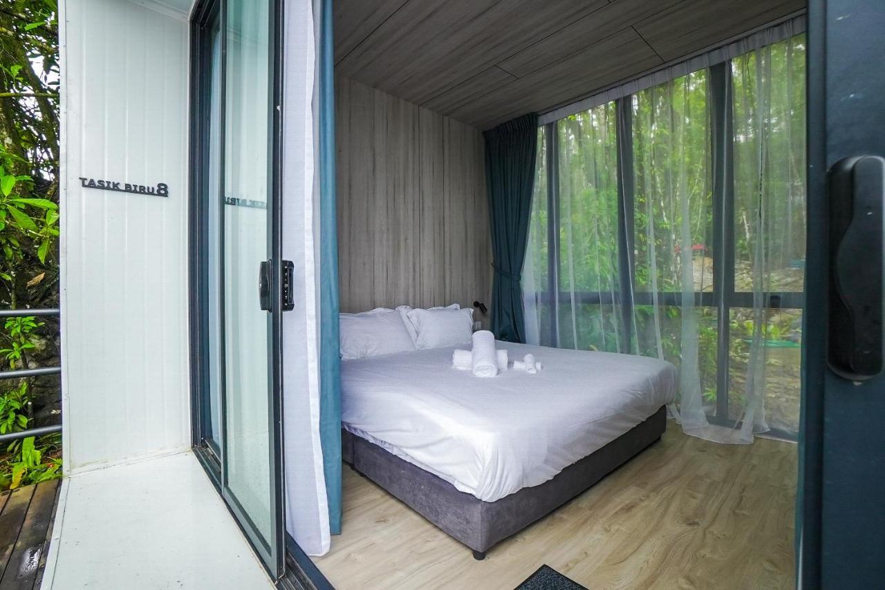 Roxy Tasik Biru Resort City Bau Buitenkant foto