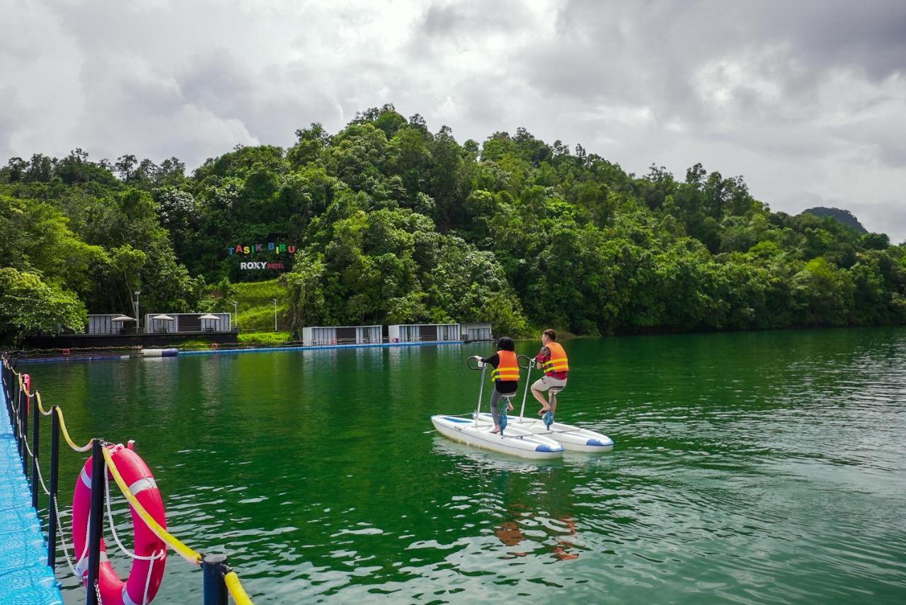 Roxy Tasik Biru Resort City Bau Buitenkant foto